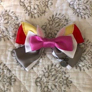 White Rabbit Bow Clip